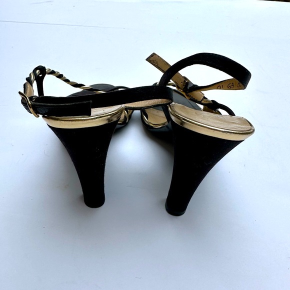 Bruno Magli Vintage Women's Size 6B Made In Italy Black and Gold Heels - Picture 3 of 7